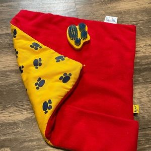 Build A Bear BAB Red Yellow Blue Paw Print Blanket & brush